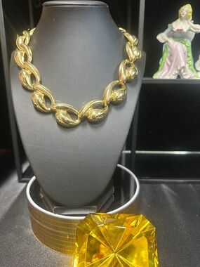 Gold Chunky Link Necklace - Women Jewelry